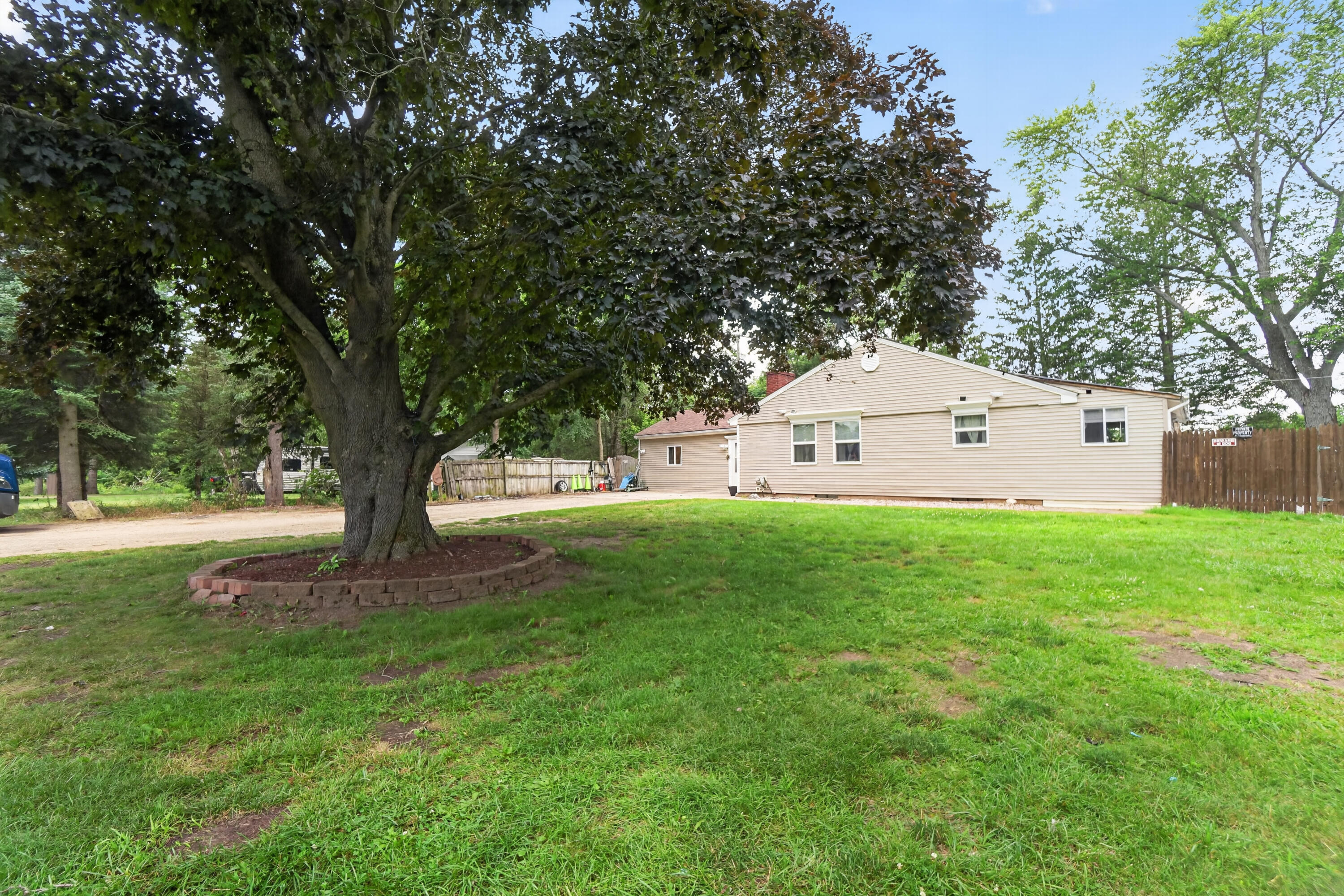 Residential in Putnam Township