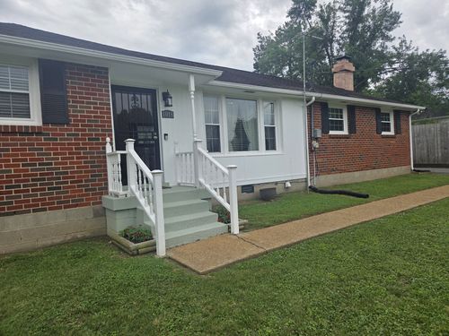 1018 N Graycroft Ave, Madison, TN, 37115-2313 | Card Image