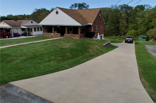 443 Trestle Rd, Plum Boro, PA, 15239 | Card Image