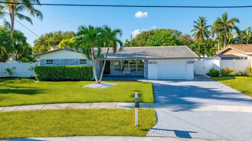 2640 Ne 50th St, Lighthouse Point, FL, 33064-7038 | Card Image