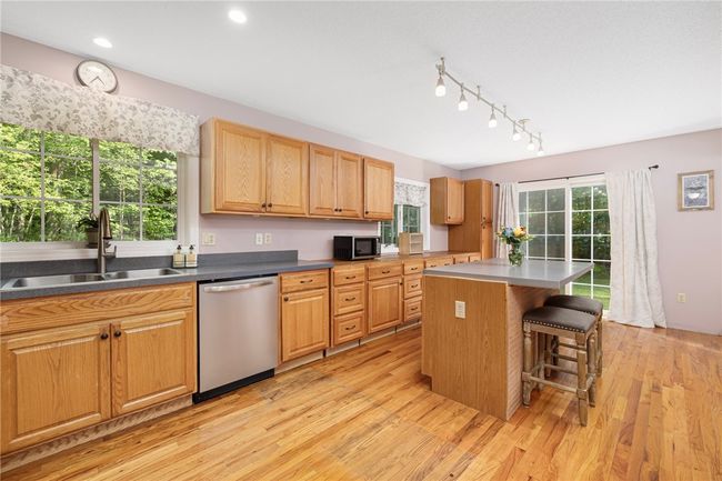 58 Snake Meadow Rd, House other with 3 bedrooms, 3 bathrooms and 22 parking in Killingly CT | Image 16
