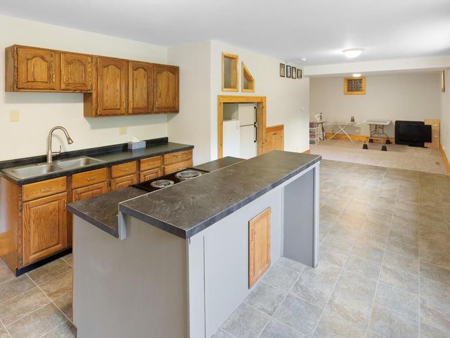 Kitchen | Image 52