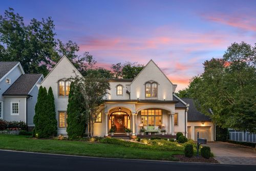 311 Ledgelawn Ct, Franklin, TN, 37064-2396 | Card Image