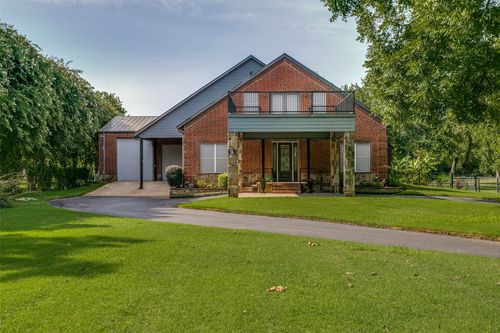 1290 Fox Ln, Burleson, TX, 76028-4340 | Card Image