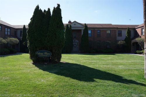 apt-208-22673 Garrison St, Dearborn, MI, 48124-2119 | Card Image