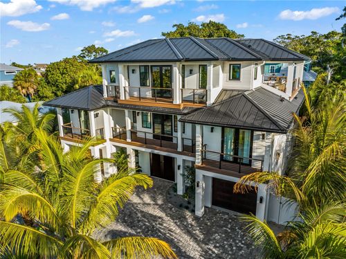 107 Maple Ave, ANNA MARIA, FL, 34216 | Card Image