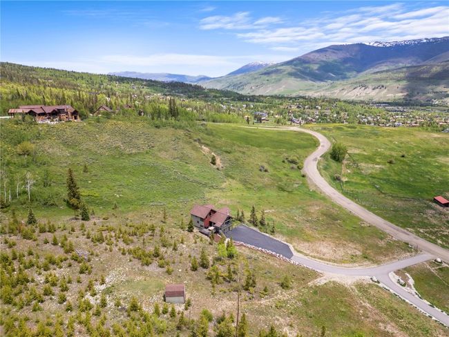 89 Emerald Rd, House other with 3 bedrooms, 3 bathrooms and null parking in Silverthorne CO | Image 45