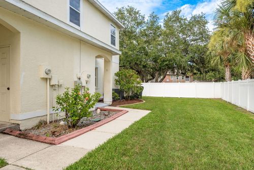 75 Emerald Bay Dr, OLDSMAR, FL, 34677-5002 | Card Image