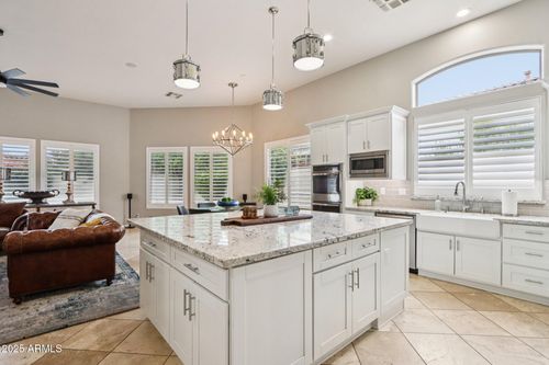 7673 E Calle De Las Brisas, Scottsdale, AZ, 85255-4825 | Card Image