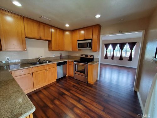 d-955 Las Lomas Dr, La Habra, CA, 90631 | Card Image