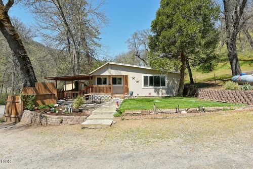 3919 Little Applegate Rd, Jacksonville, OR, 97530-9088 | Card Image