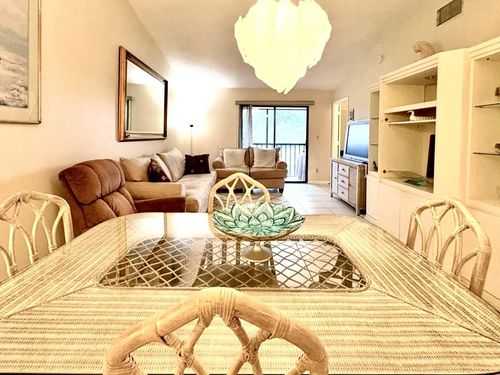 apt-709-9485 Boca Cove Cir, Boca Raton, FL, 33428-7729 | Card Image