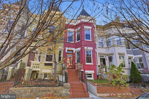 33 Q St Ne, WASHINGTON, DC, 20002-2105 | Card Image