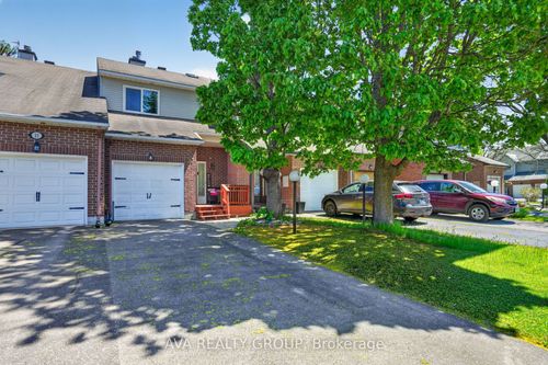 27 Danaher Drive, Barrhaven, ON, K2J3Y5 | Card Image