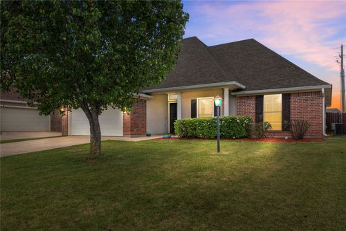 316 N Hampton St, Haughton, LA, 71037-8782 | Card Image