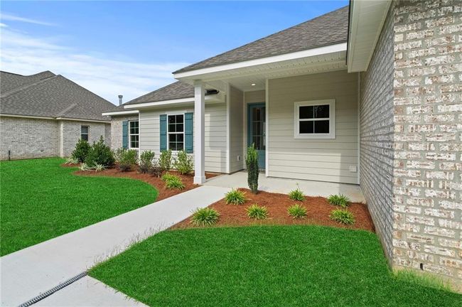 72657 Robindale Dr, House other with 4 bedrooms, 2 bathrooms and null parking in Covington LA | Image 4