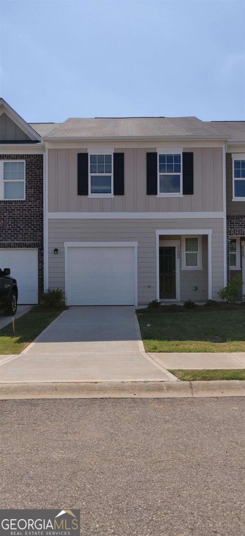 11992 Fuller St, Hampton, GA, 30228-1819 | Card Image