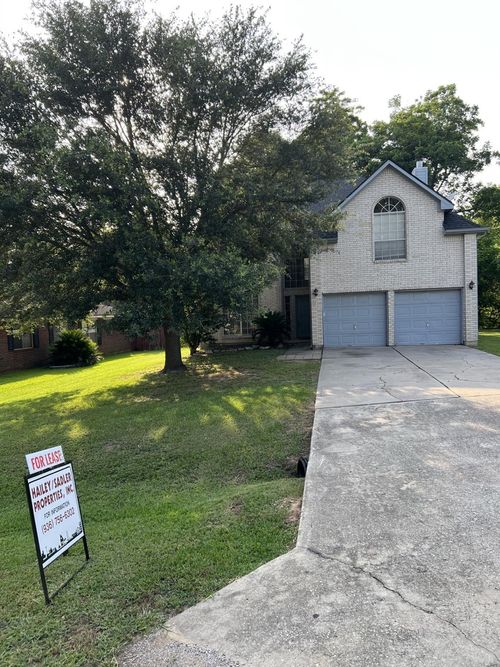374 Lake View Dr, Montgomery, TX, 77356-5772 | Card Image