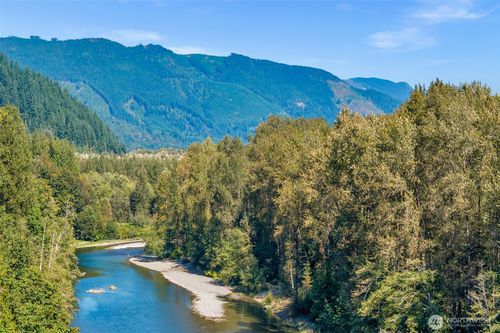 12327 276th St Ne, Arlington, WA, 98223-9309 | Card Image