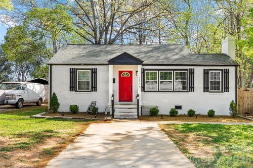 2738 Catalina Ave, Charlotte, NC, 28206-2237 | Card Image