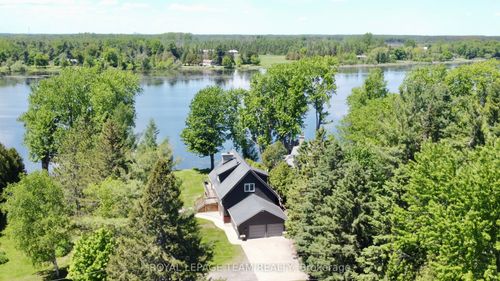 3758 Mapleshore Dr, Kemptville, ON, K0G1J0 | Card Image