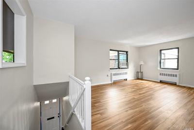 196A2 - 220-44 75th Avenue, Home with 2 bedrooms, 1 bathrooms and null parking in Bayside NY | Image 2