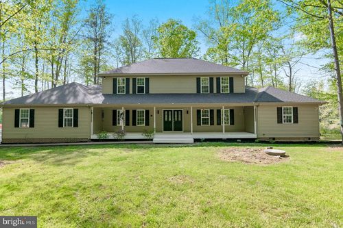 7905 E Robert E Lee Ct, SPOTSYLVANIA, VA, 22551-2514 | Card Image