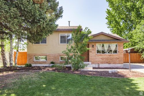 2039 Camelot Way, West Jordan, UT, 84084-3203 | Card Image