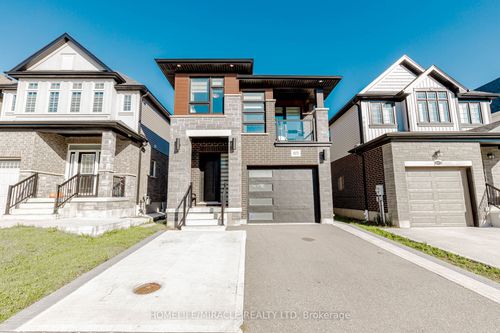 115 Monarch Woods Dr, Kitchener, ON, N2P0K2 | Card Image