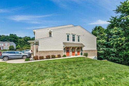 401 River Rdg, Lawrenceburg, IN, 47025-2091 | Card Image
