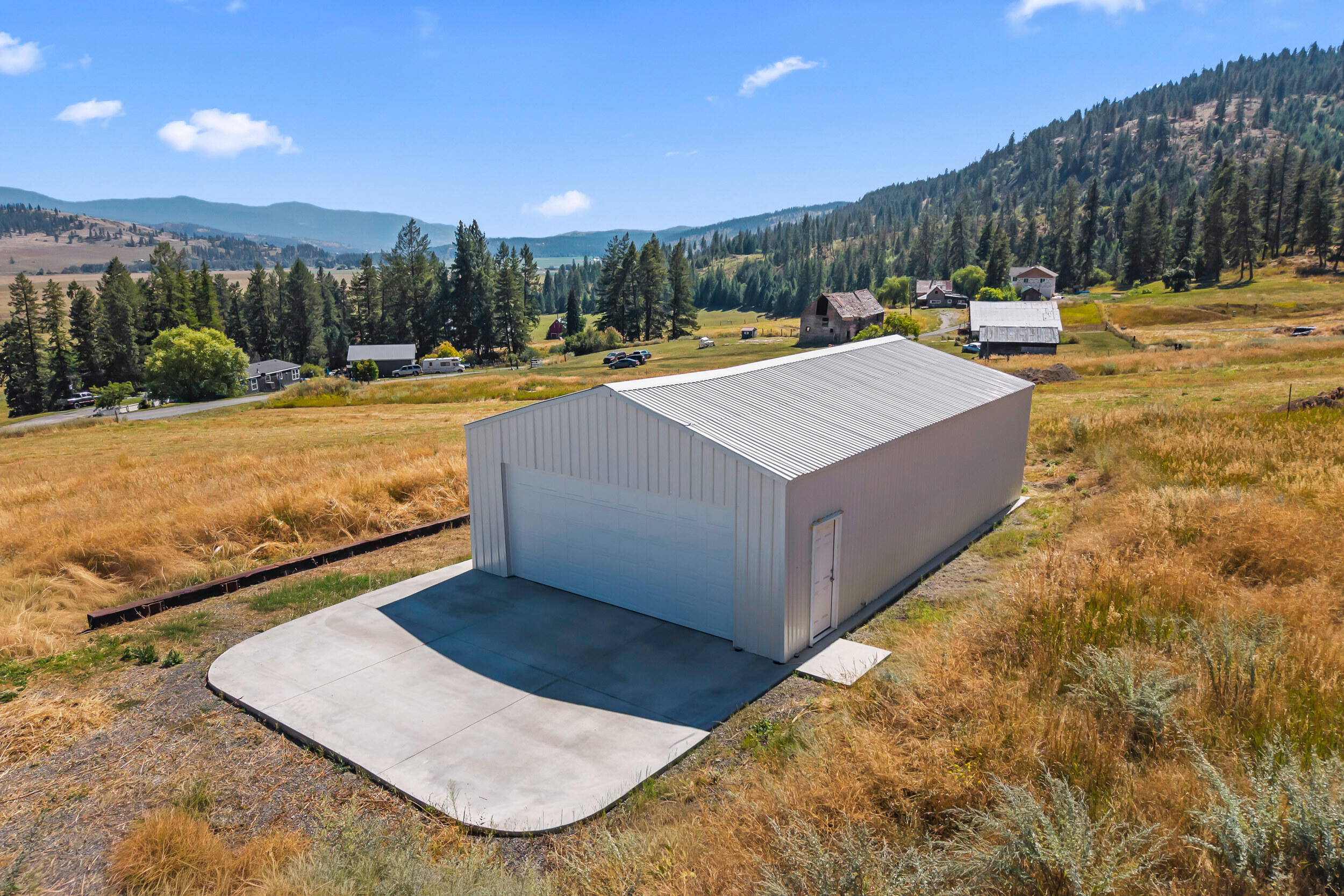 Land in COLVILLE
