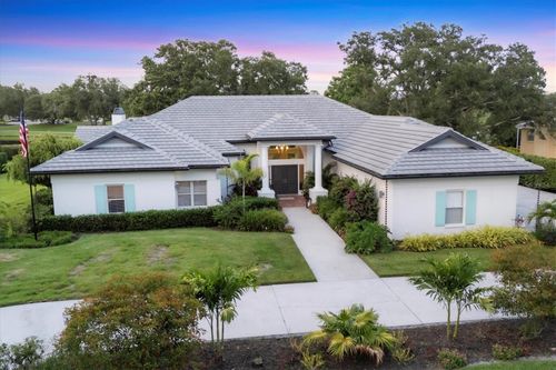 3386 Charles Macdonald Dr, Sarasota, FL, 34240-8715 | Card Image