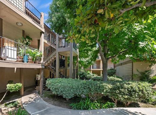 apt-314-4201 W 5th St, Santa Ana, CA, 92703-6200 | Card Image