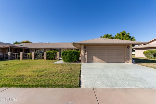 10427 W Roundelay Cir, Sun City, AZ, 85351-2207 | Card Image