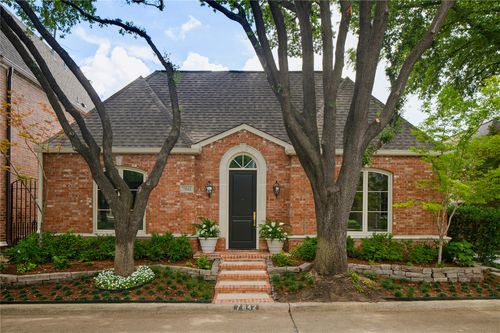 7842 Caruth Ct, Dallas, TX, 75225-8132 | Card Image