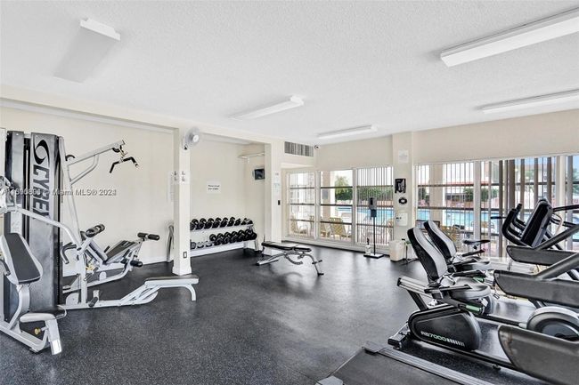 1702 - 1833 S Ocean Dr, Condo with 2 bedrooms, 2 bathrooms and null parking in Hallandale Beach FL | Image 74