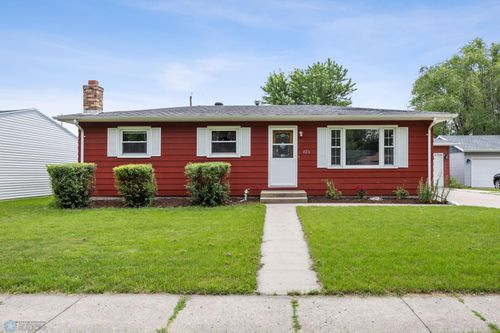 426 3rd Ave E, West Fargo, ND, 58078-1907 | Card Image