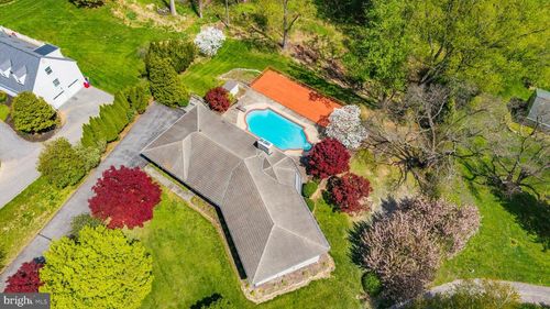 5 Lochview Ct, LUTHERVILLE TIMONIUM, MD, 21093-2710 | Card Image