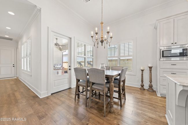 Dining area | Image 10