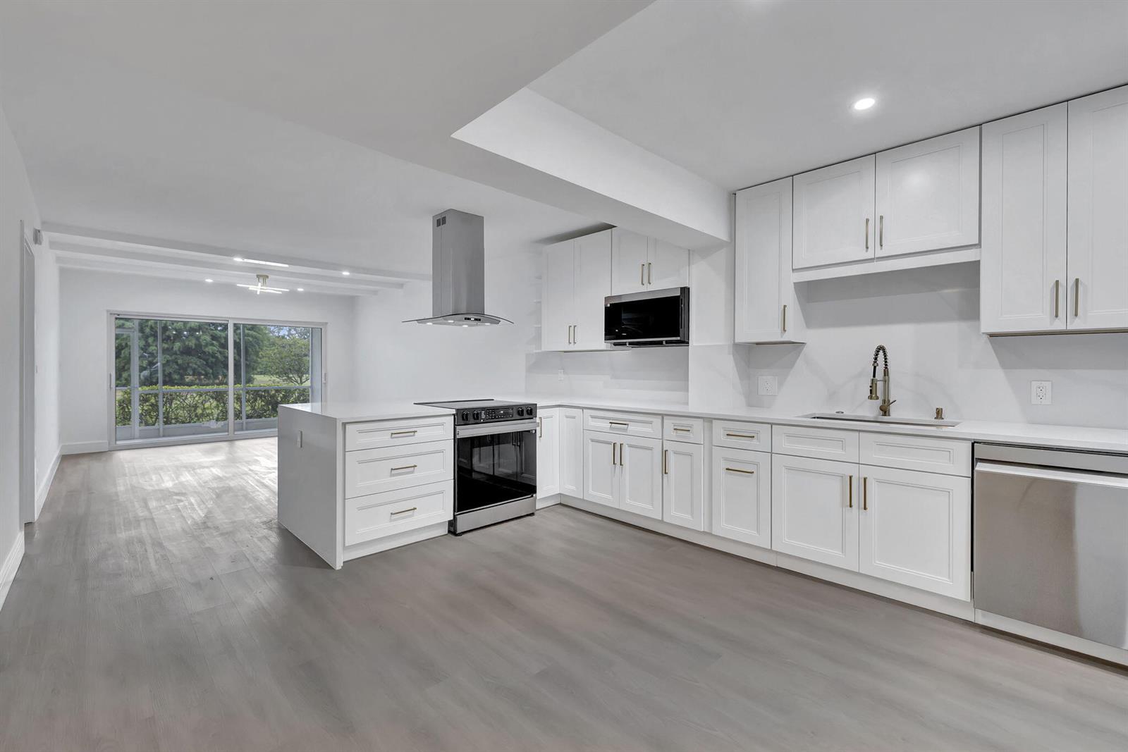 Residential in Pompano Beach 3