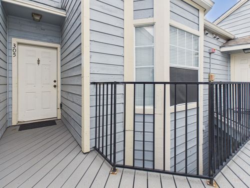 305-3111 Tom Green St, Austin, TX, 78705-3064 | Card Image