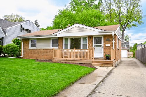 449 W Verret St, Elmhurst, IL, 60126-4936 | Card Image