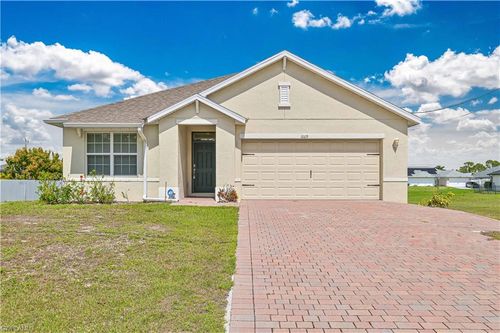 1009 Jacaranda Pkwy E, Cape Coral, FL, 33909-3372 | Card Image