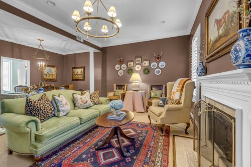 3479 Golf Club Ln, Nashville, TN, 37215-1555 | Card Image