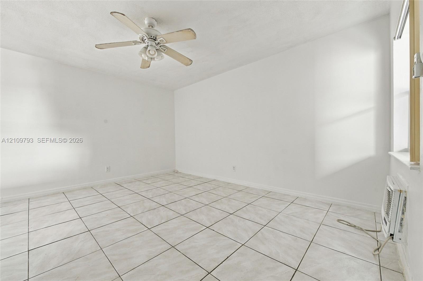 Residential Lease in Pembroke Pines 5