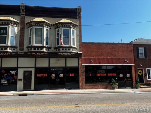 121 E Union Ave, Litchfield, IL, 62056-1569 | Card Image