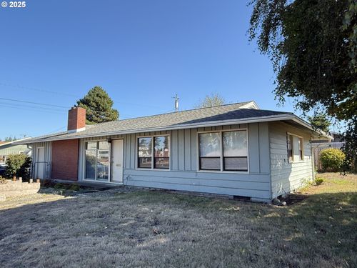 2975 Colorado Ave, North Bend, OR, 97459-1903 | Card Image