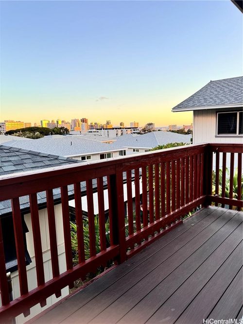 a-2-739 N Judd St, Honolulu, HI, 96817-2272 | Card Image