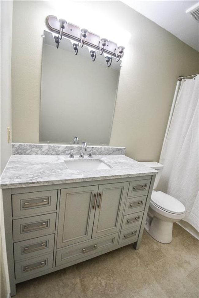 22111 Morgan Howes Rd, House other with 5 bedrooms, 2 bathrooms and null parking in Ponchatoula LA | Image 22