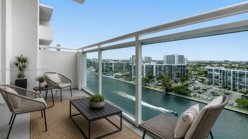 1516-3000 S Ocean Dr, HOLLYWOOD, FL, 33019-2821 | Card Image